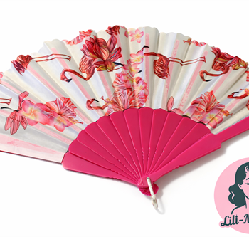 Miss Flamingo Vintage Vifte Med Tropisk Flair Feminin Attitude