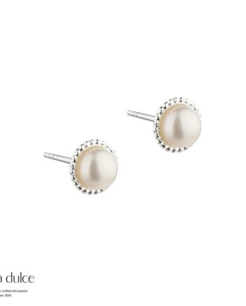 Simple Tina Earstud  Silver