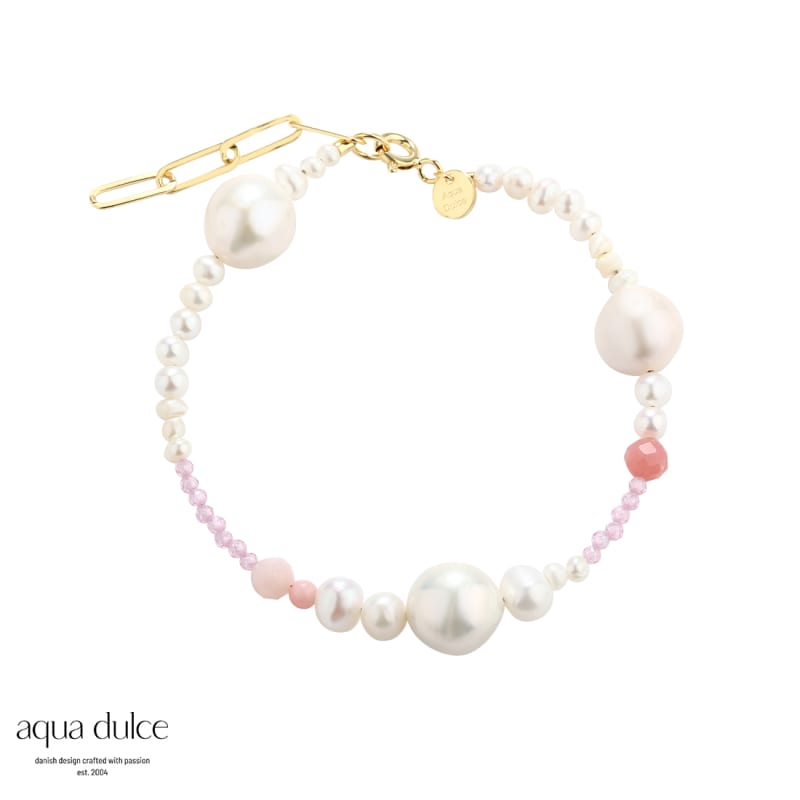 Tina Bracelet  Golden
