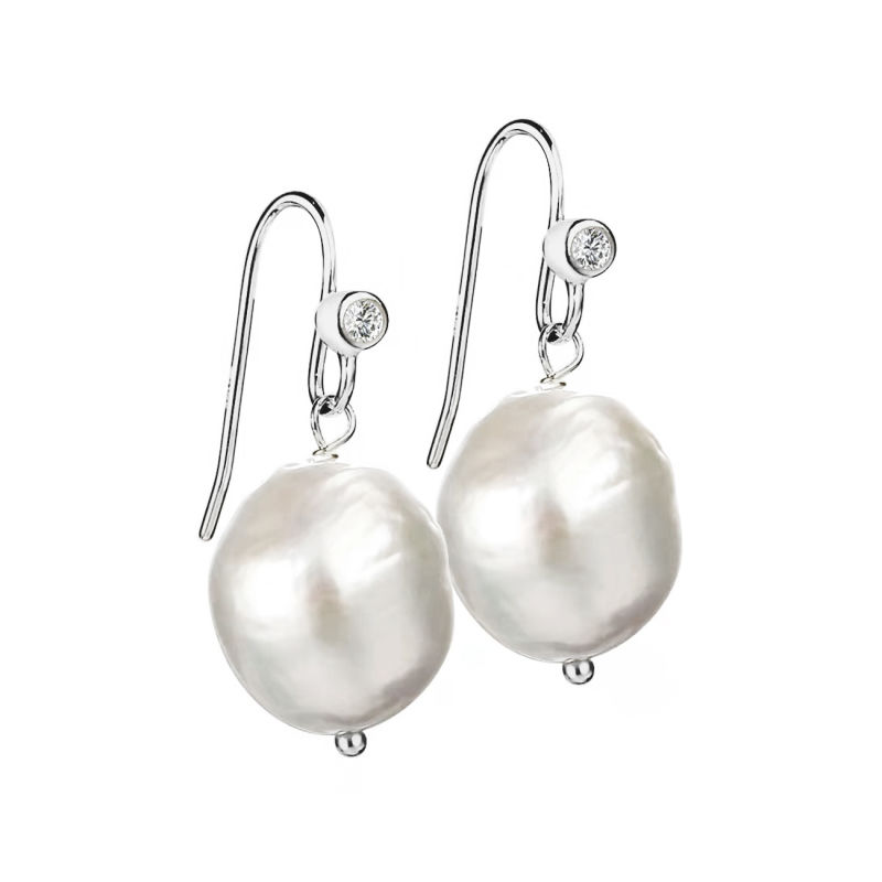 Betsy Pearl Earring Silver