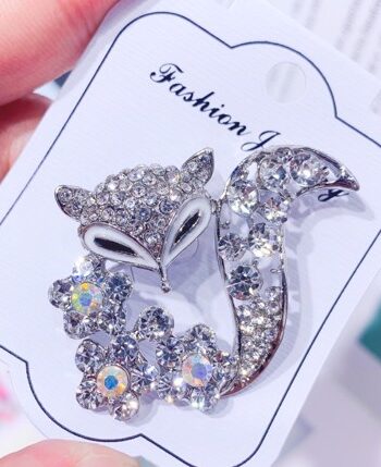 Broche Silver Fox Sød Sølv Ræv Med Glitrende Sten