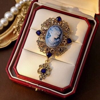 Broche Vintage Frue Med Sten Champagne Blå