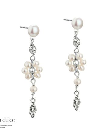 Daisy Pearl Earstud  Silver