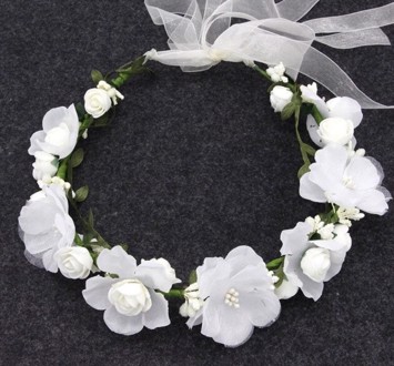 Blomsterkrans Med Blomster Hvid