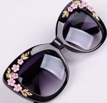 Cateye Solbriller Deluxe Sort Med Blomster Guld Lyserød