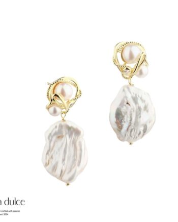 Curly Tina Earstud  Golden